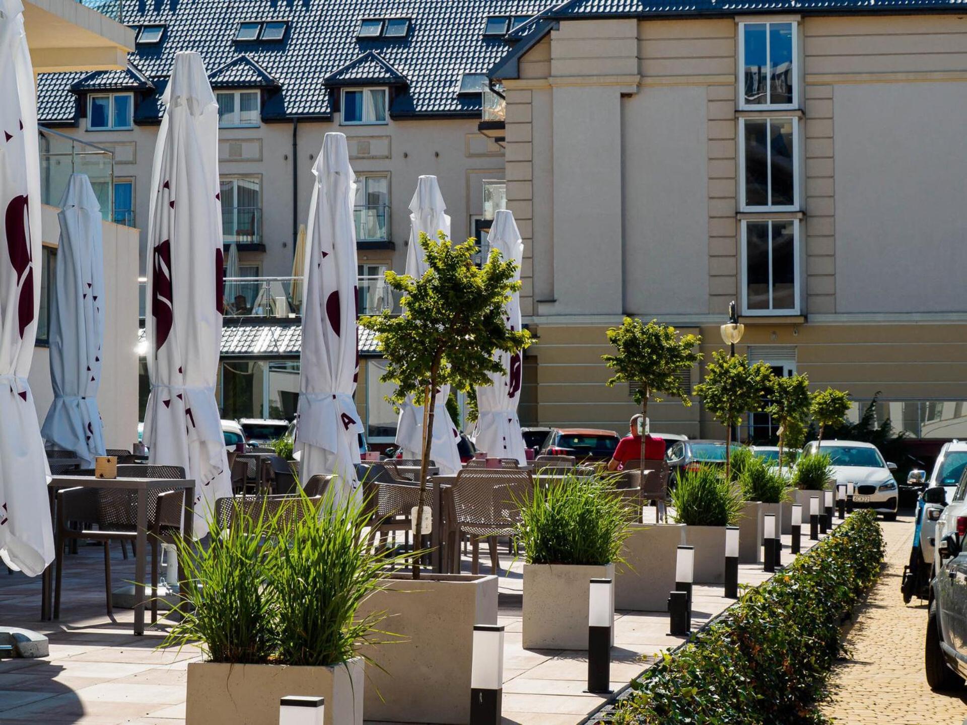 Krol Plaza Spa & Wellness Ярославец Екстериор снимка